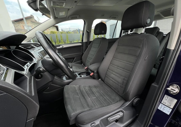 Volkswagen Touran cena 61900 przebieg: 112613, rok produkcji 2016 z Krynica-Zdrój małe 781